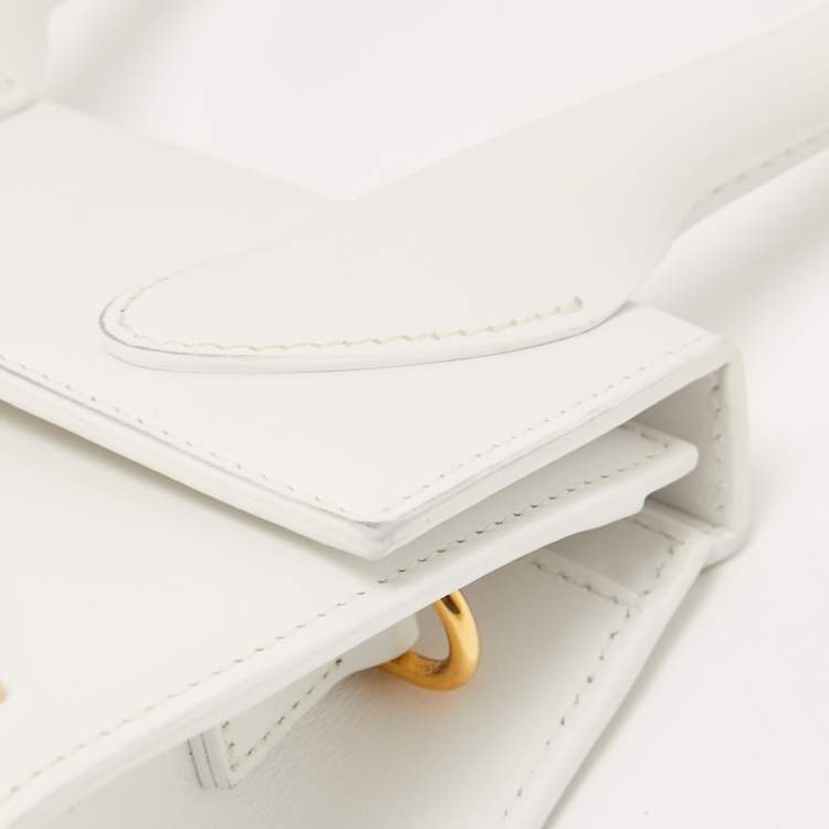 Pre Owned Jacquemus White Leather Le Chiquito Top Handle Bag