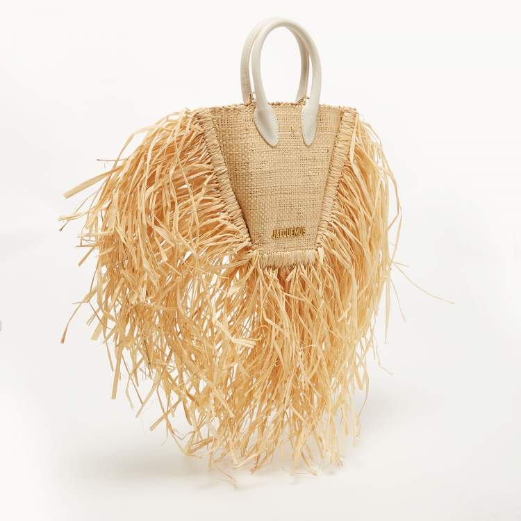 مملوكة مسبقًا Jacquemus Cream/White Woven Raffia and Leather Let Petite Baci Shoulder Bag