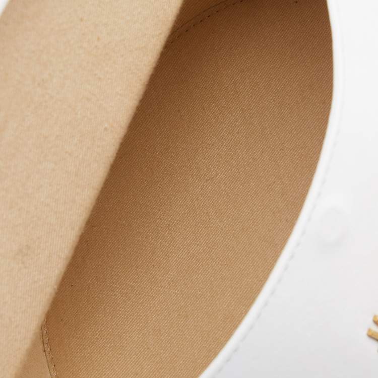 Pre Owned Jacquemus White Leather La Boite A Gateaux Top Handle Bag