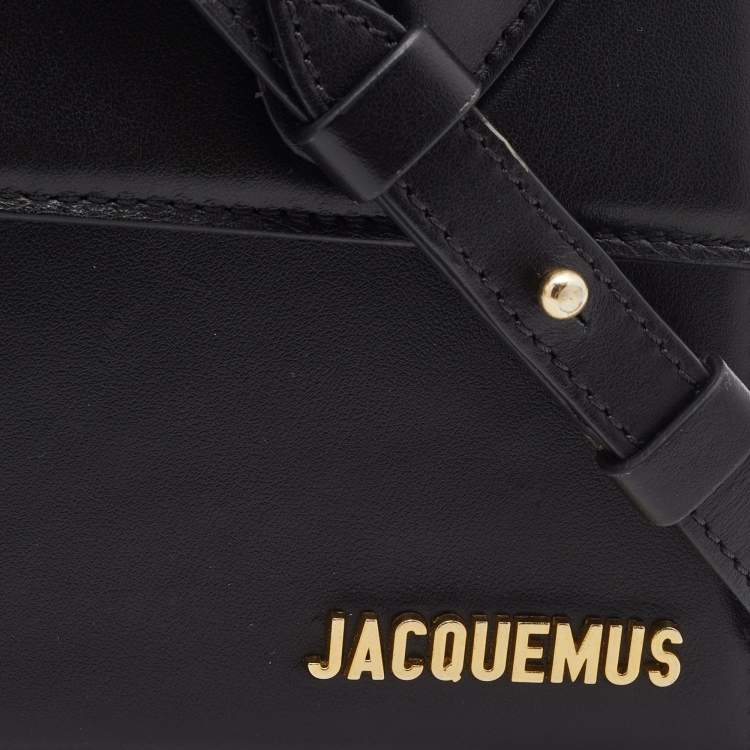 Pre Owned Jacquemus Black Leather Grand Le Chiquito Top Handle Bag