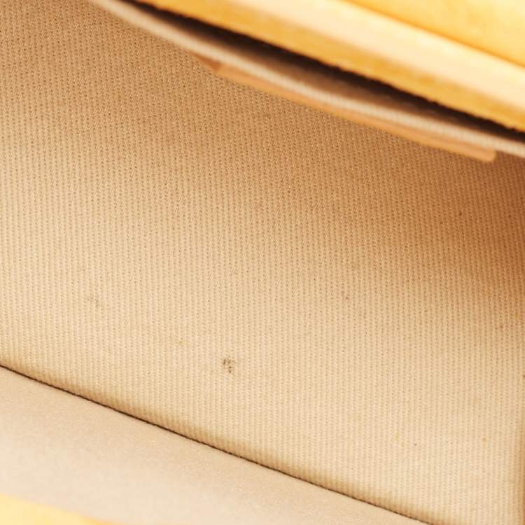 Pre Owned Jacquemus Mustard Suede Le Chiquito Top Handle Bag