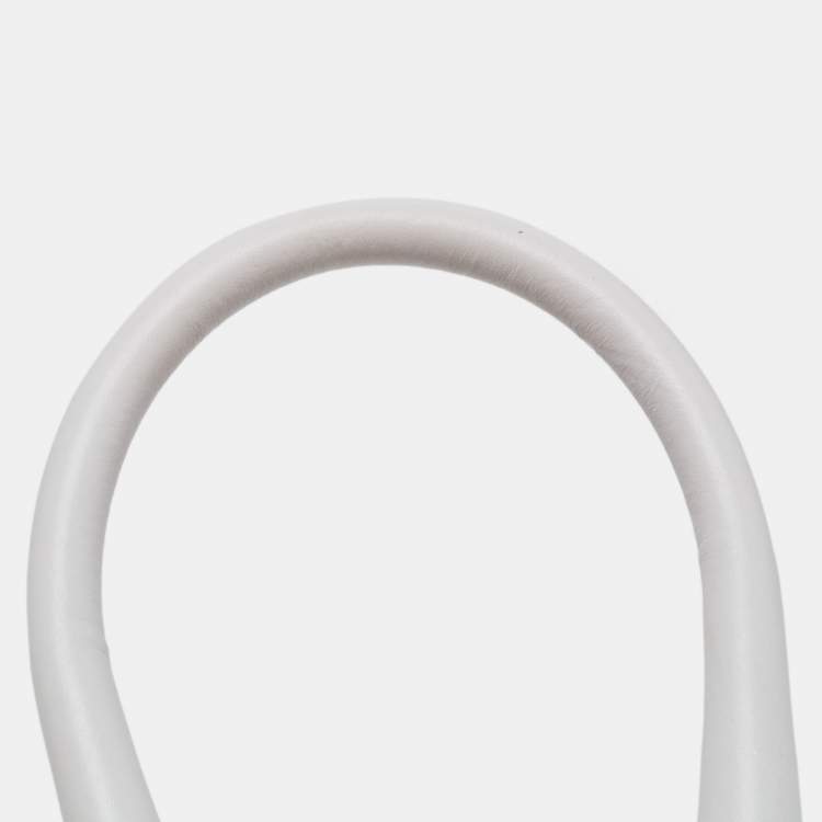 Pre Owned Jacquemus White Leather Le Chiquito Top Handle Bag