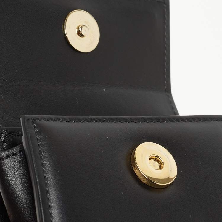Pre Owned Jacquemus Black Leather Mini Le Chiquito Top Handle Bag