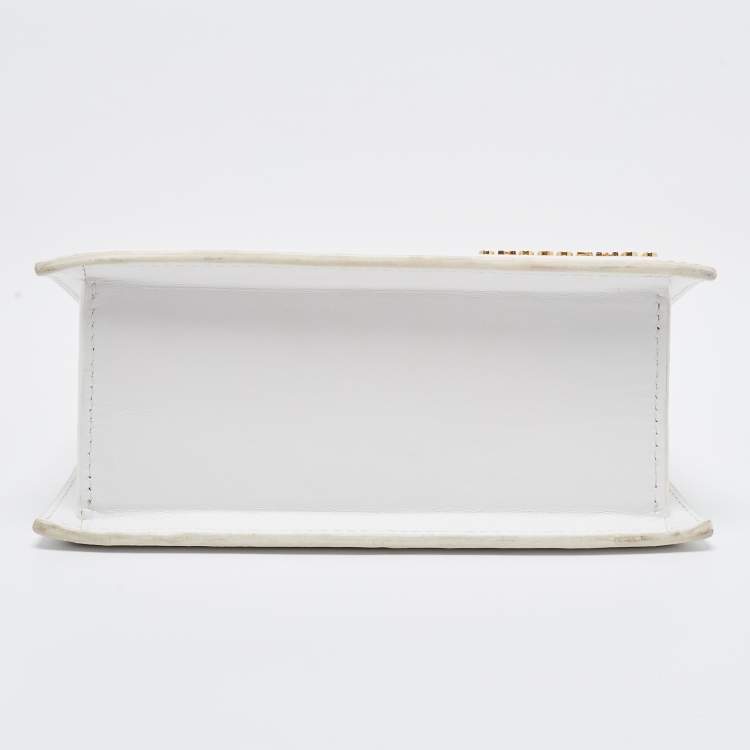 Pre Owned Jacquemus White Leather Le Chiquito Noeud Top Handle Bag