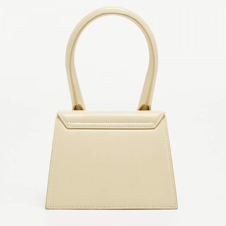 Pre Owned Jacquemus Cream Leather Le Chiquito Moyen Top Handle Bag