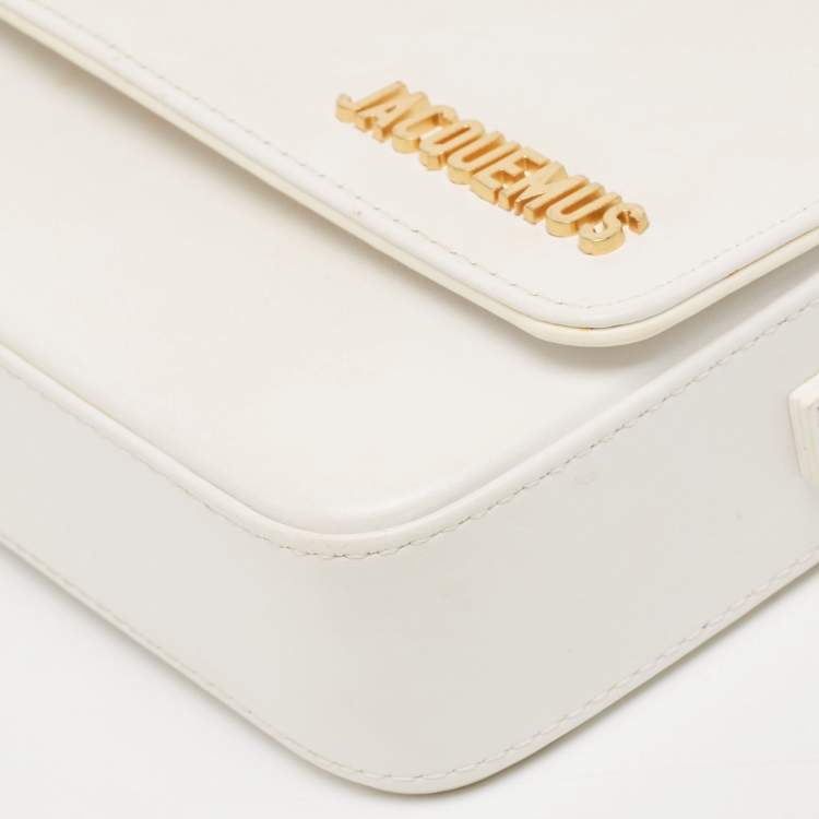 Pre Owned Jacquemus White Leather Le Carinu Logo Shoulder Bag