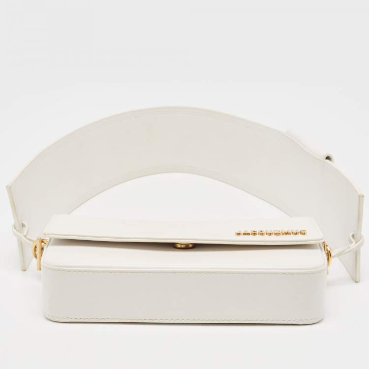 Pre Owned Jacquemus White Leather Le Carinu Logo Shoulder Bag