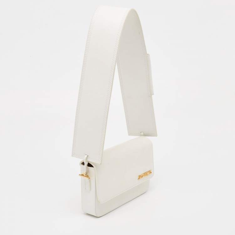 Pre Owned Jacquemus White Leather Le Carinu Logo Shoulder Bag