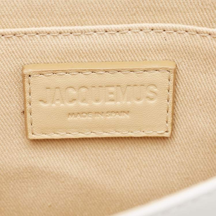 Pre Owned Jacquemus White Leather Le Carinu Logo Shoulder Bag