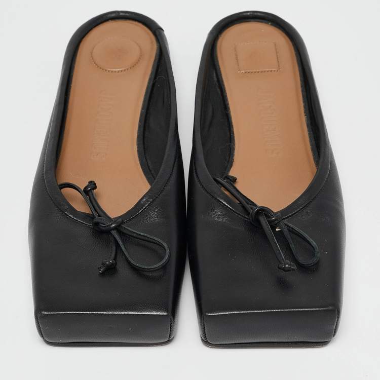 Pre Owned Jacquemus Black Leather Square Toe Mules Size 37