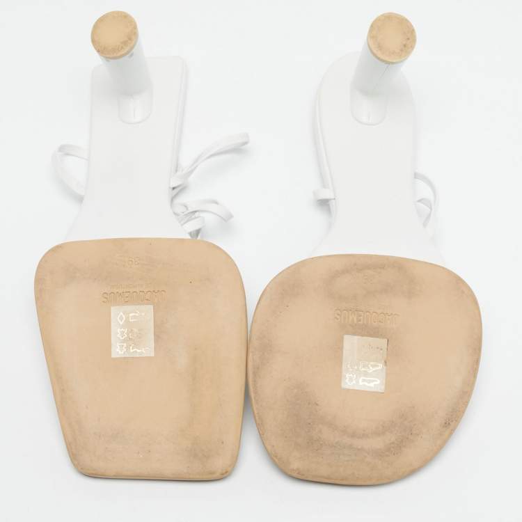 Pre Owned Jacquemus White Leather 'Les Carrés Ronds 75 Asymmetrical Sandals Size 39