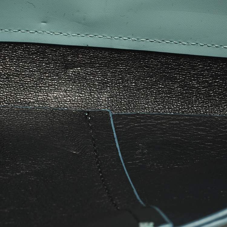 مملوكة مسبقًا حقيبة كلاتش جلدية غطاء لون أزرق/رمادي جيل ساندر