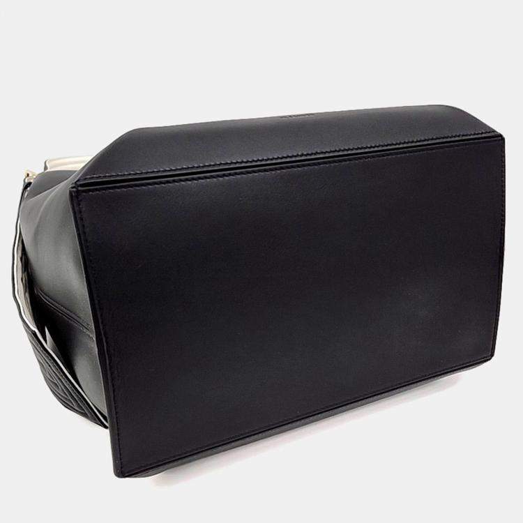 مملوكة مسبقًا Jil Sander Black Leather bucket bag