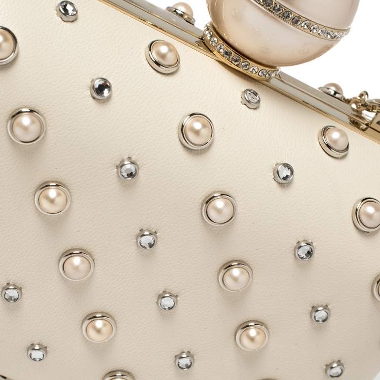 Pre Owned Jimmy Choo Cream Leather Pearl Mix Ball Clasp Cloud Clutch