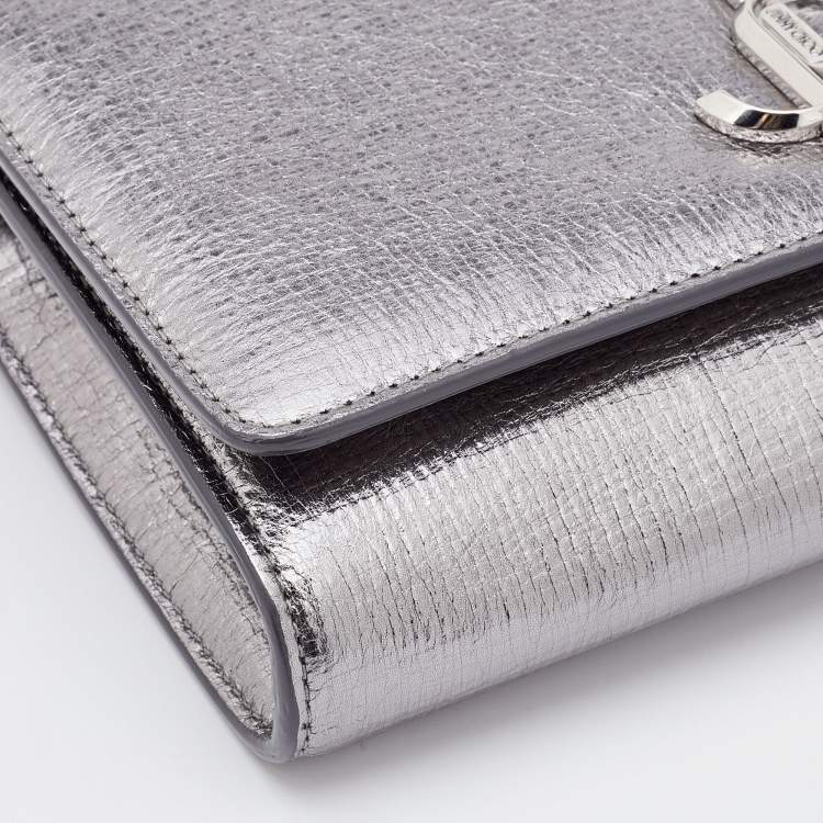 Pre Owned Jimmy Choo Metallic Silver Textured Leather Varenne Chain Clutch