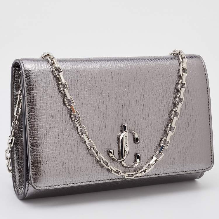 Pre Owned Jimmy Choo Metallic Silver Textured Leather Varenne Chain Clutch