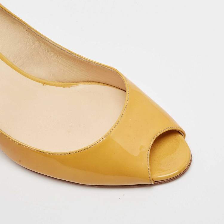 Pre Owned Jimmy Choo Yellow Patent Leather Evelyn Peep Toe Pumps Size 39