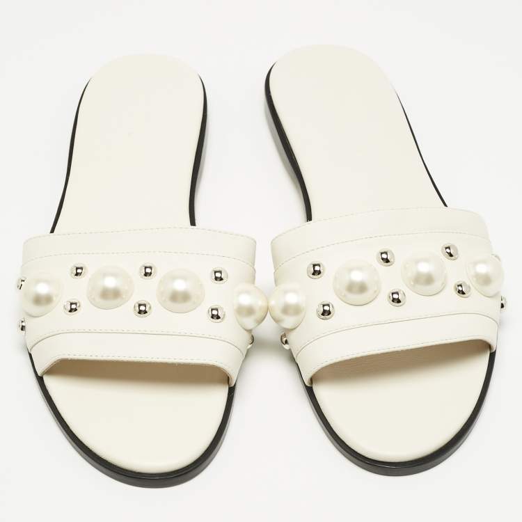 مملوكة مسبقًا Jimmy Choo White Leather Minea Embellished Flat Slides Size 39