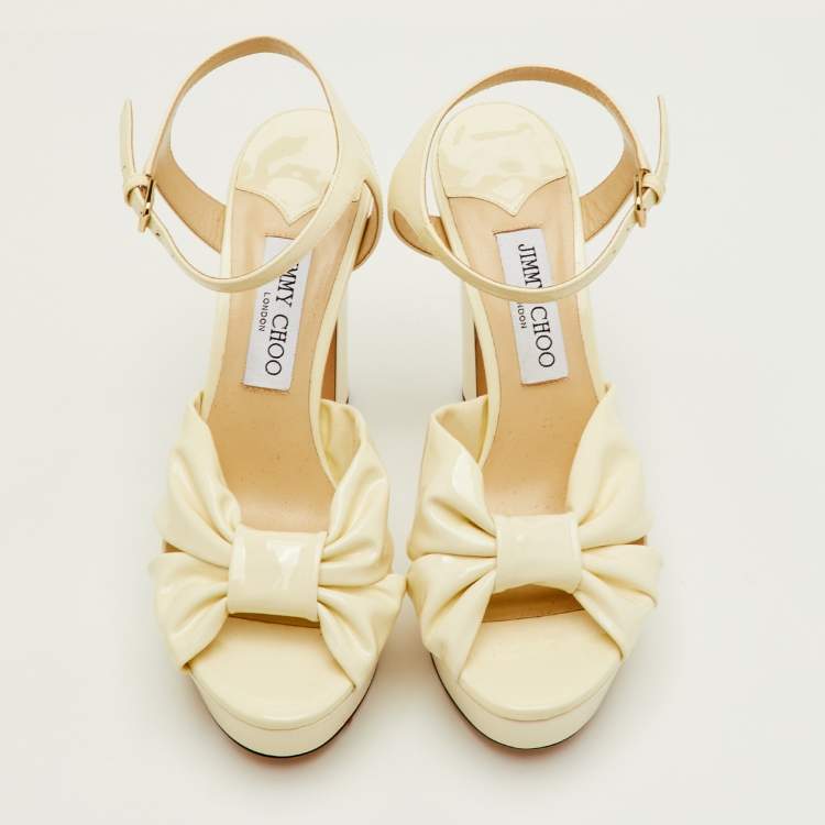 Pre Owned Jimmy Choo Heloise Size 39.5 Cream Patent Leather Ankle Strap Platform Sandals