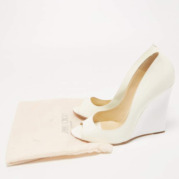 Pre Owned Jimmy Choo Off White Patent Leather Baxen Wedge Pumps Size 41
