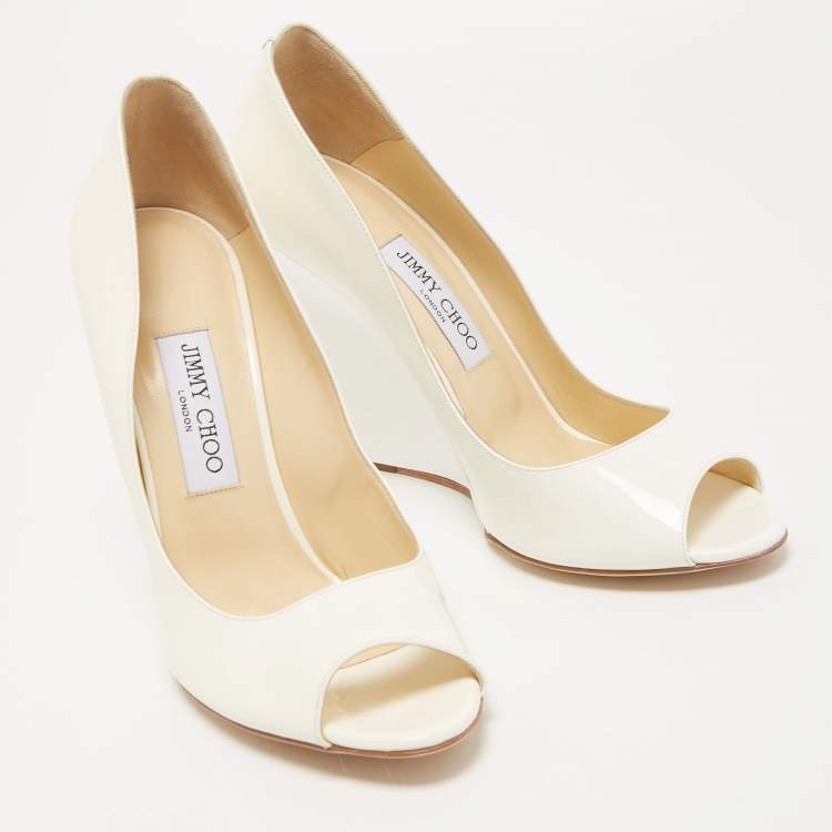Pre Owned Jimmy Choo Off White Patent Leather Baxen Wedge Pumps Size 41