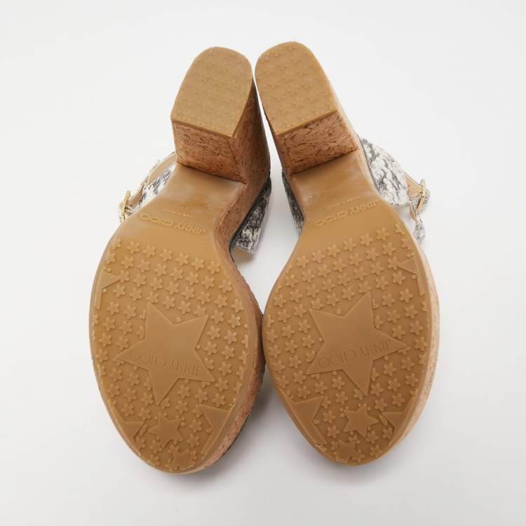 مملوكة مسبقًا Jimmy Choo Cream/Black Water Sneaker Leather Naylor Wedge Sandals Size 37