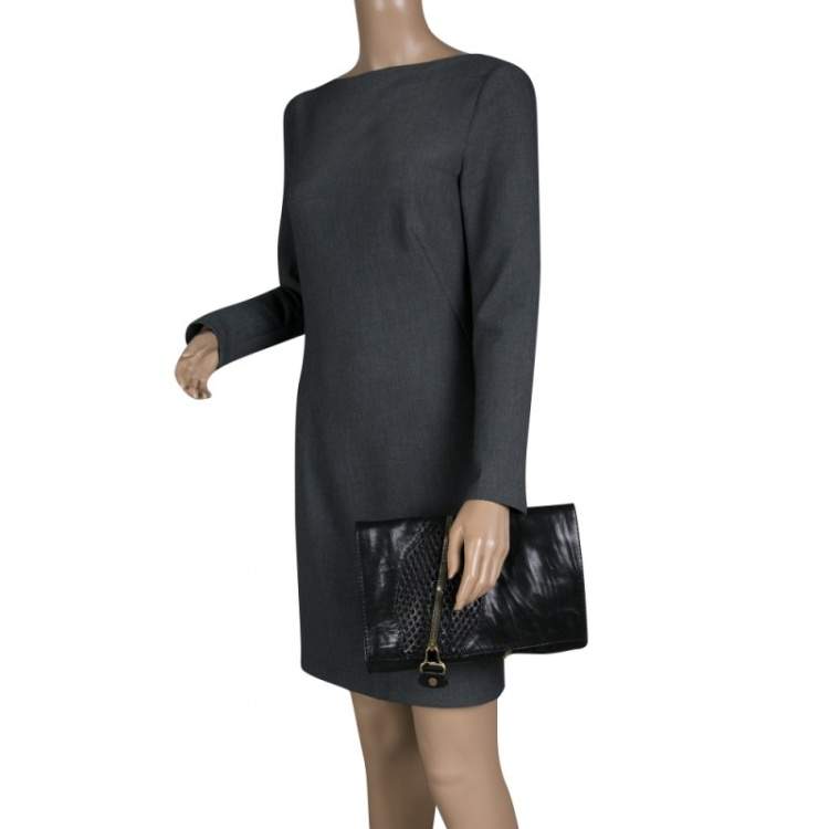 مملوكة مسبقًا Jimmy Choo Black Perforated Leather Martha Clutch