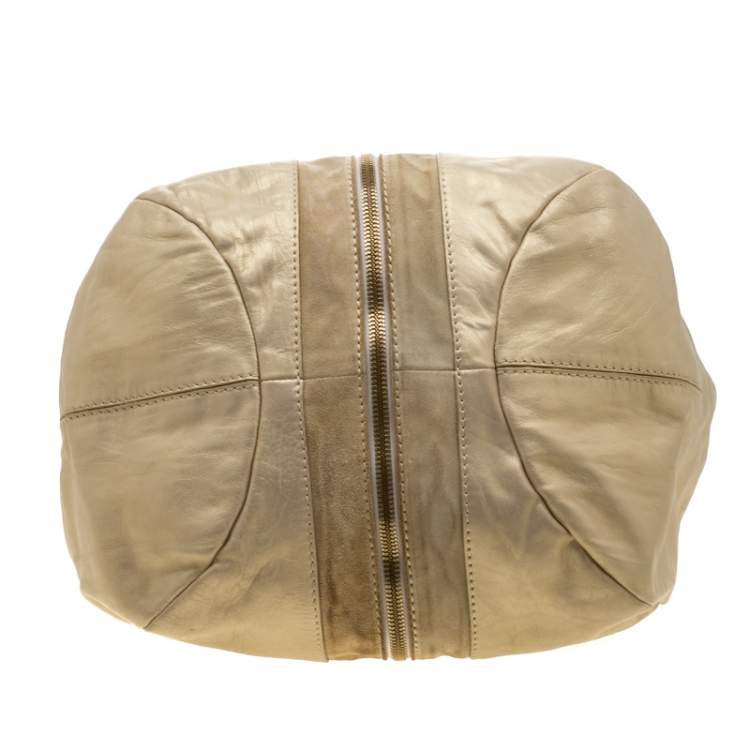 مملوكة مسبقًا Jimmy Choo Metallic Gold Leather and Suede Mandah Expandle Hobo
