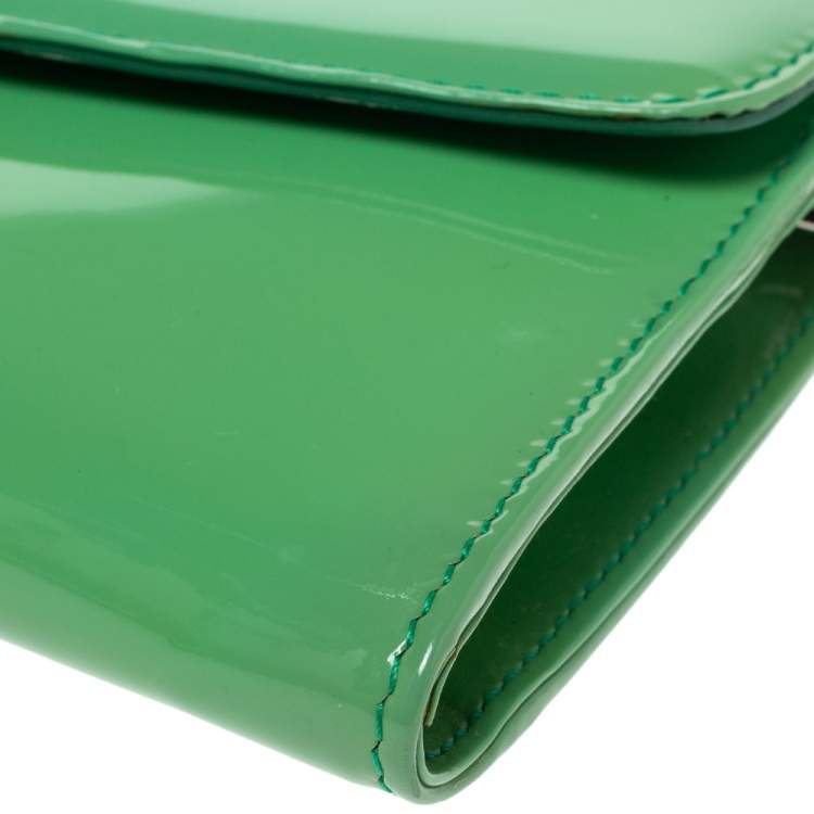 Pre Owned Jimmy Choo Light Green Patent Leather Riane Clutch Bag