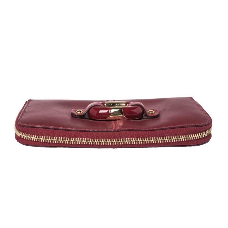 Pre Owned Jimmy Choo Red Leather Ring Buckle Zip Around Continental Wallet