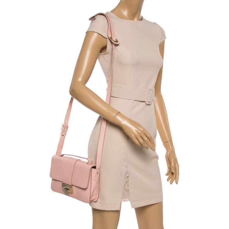 مملوكة مسبقًا Jimmy Choo Light Pink Leather Rebel Top Handle Bag