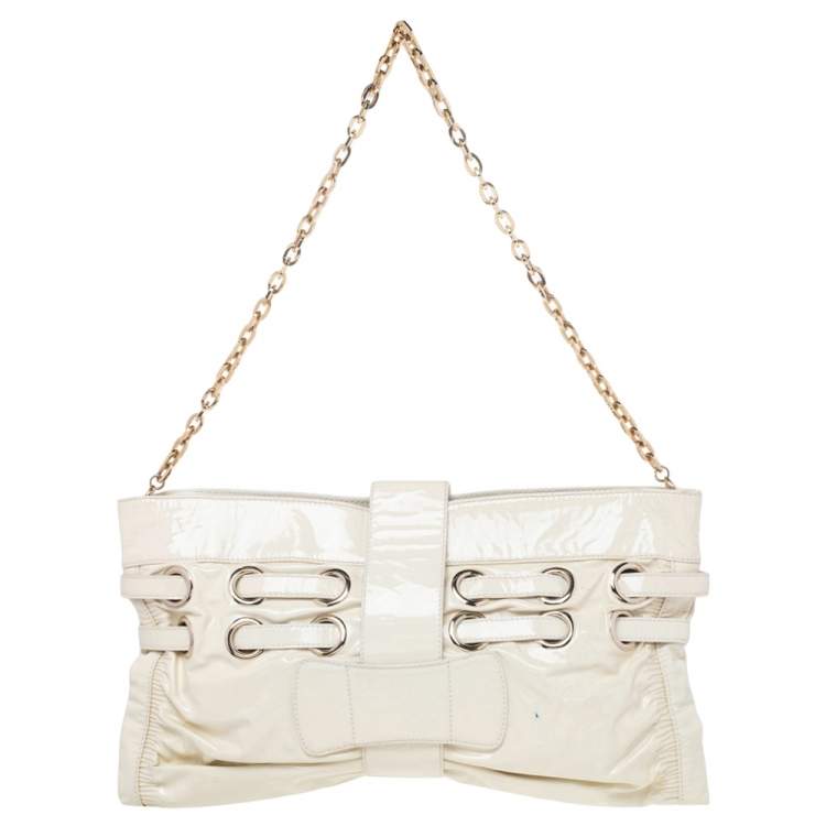 مملوكة مسبقًا Jimmy Choo Cream Patent Leather Rio Chain Shoulder Bag