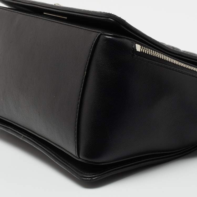 مملوكة مسبقًا Jimmy Choo Black Quilted Leather Helia Top Handle Bag