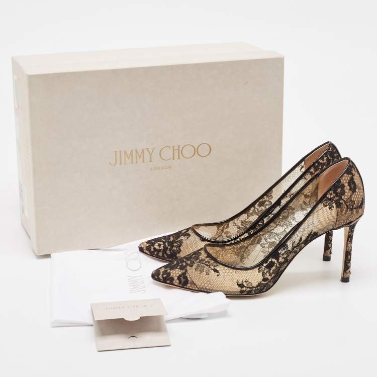 مملوكة مسبقًا Jimmy Choo Black Lace and Patent Leather Romy Pumps Size 38