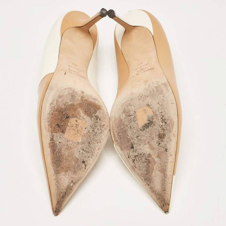 Pre Owned Jimmy Choo Beige/Off White Leather and Patent Pointed Toe Pumps Size 40