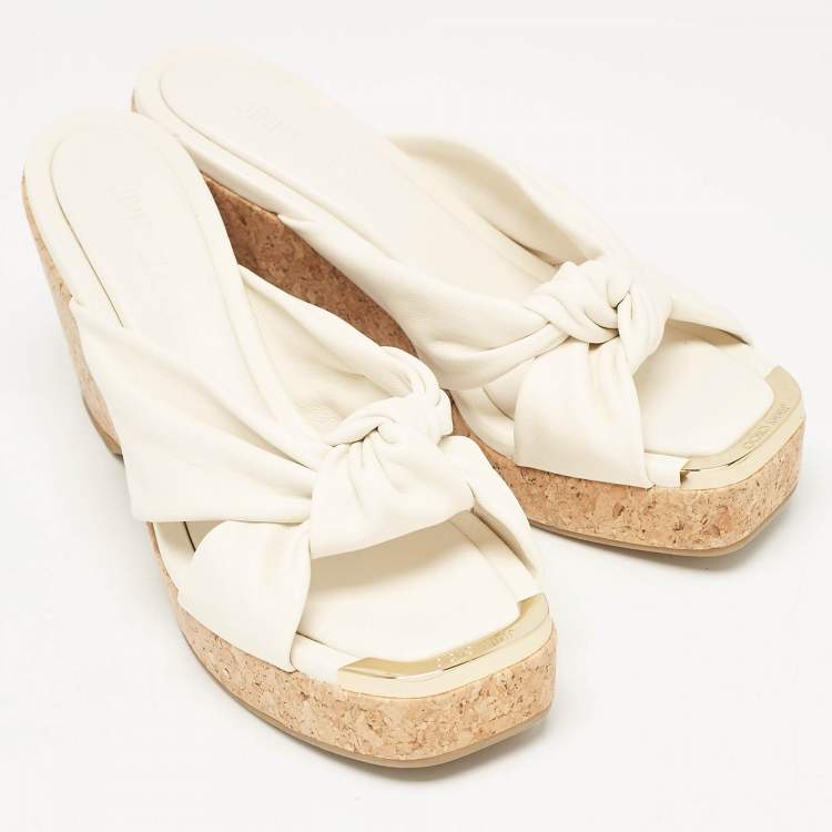 مملوكة مسبقًا Jimmy Choo Cream Knotted Leather Avenue Wedge Sandals Size 40