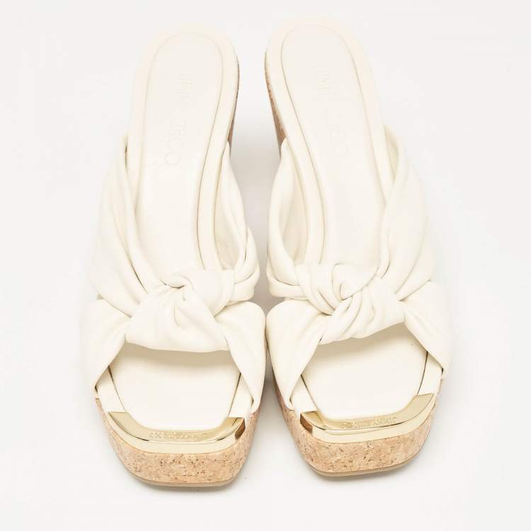 مملوكة مسبقًا Jimmy Choo Cream Knotted Leather Avenue Wedge Sandals Size 40
