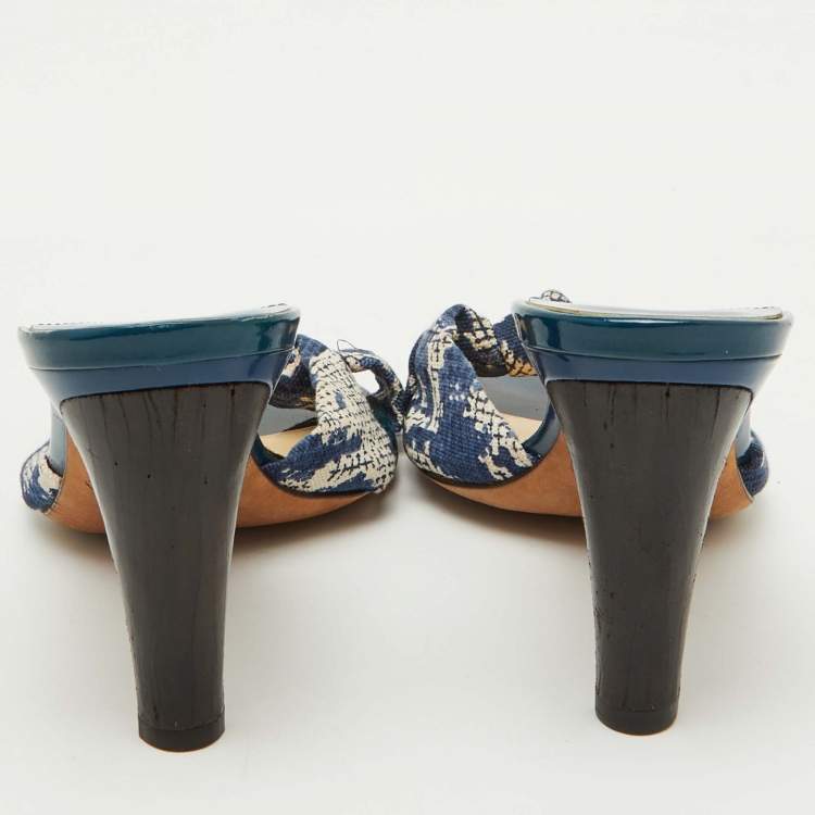 Pre Owned Jimmy Choo Blue/White Printed Canvas Knotted Slide Sandals Size 36.5