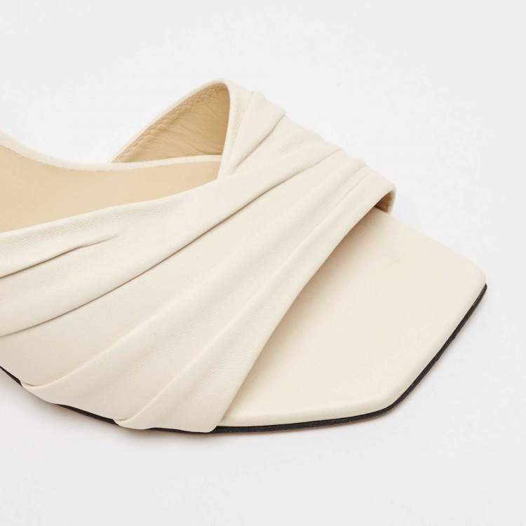 Pre Owned Jimmy Choo Cream Leather Slide Sandals Size 37