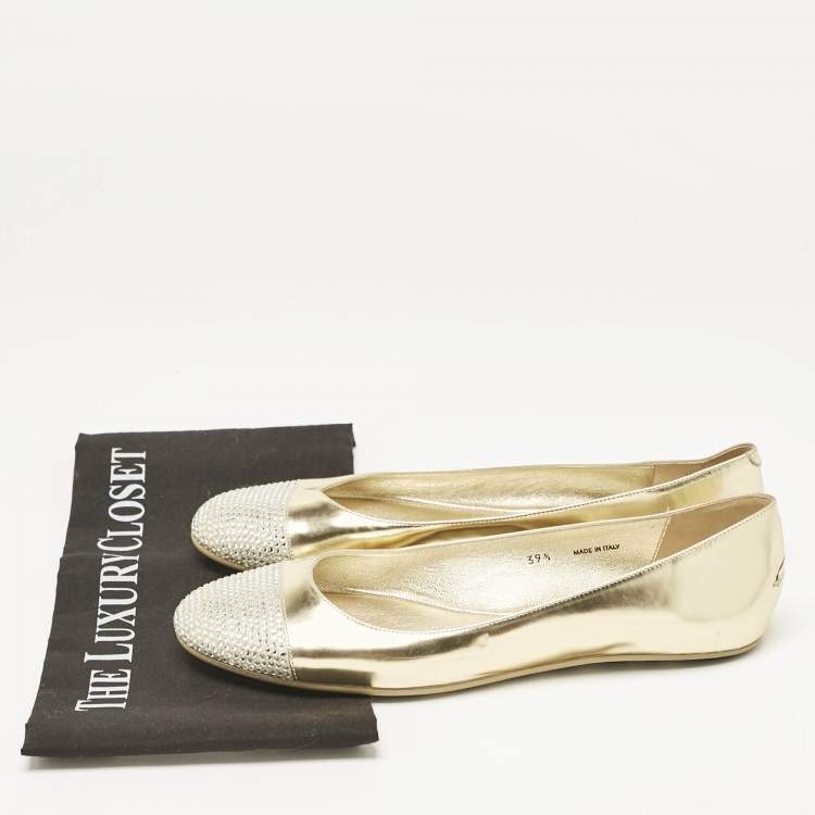 مملوكة مسبقًا Jimmy Choo Gold Leather Waine Crystal Embellished Cap Toe Ballet Flats Size 39.5