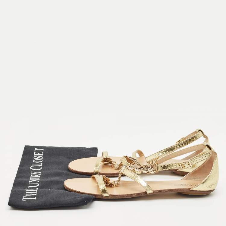 مملوكة مسبقًا Jimmy Choo Gold Patent Leather Embellished T Strap Flat Sandals Size 39
