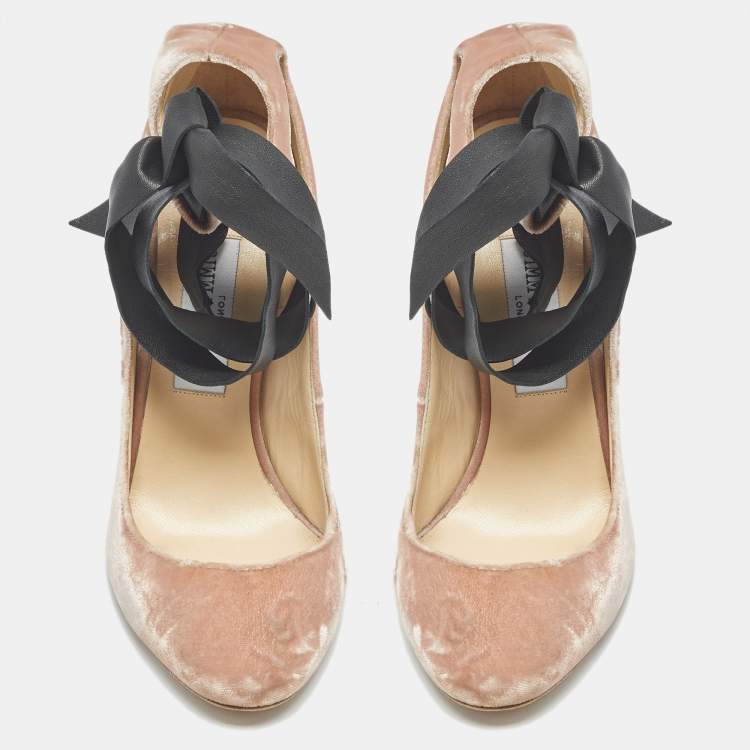 Pre Owned Jimmy Choo Beige Velvet Rosana Round Toe Pumps Size 38