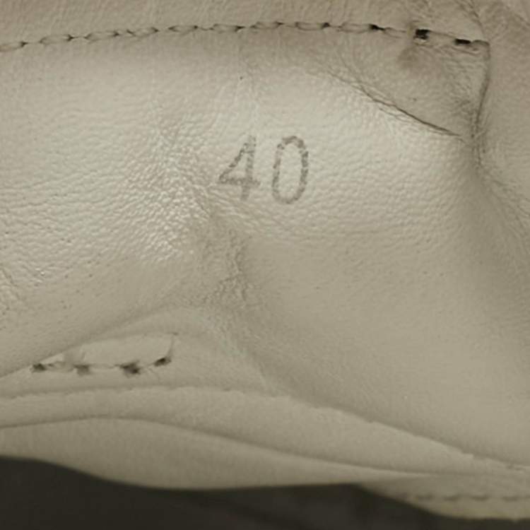 Pre Owned Jimmy Choo White/Silver Leather Studded Hawaii/F Low Top Sneakers Size 40