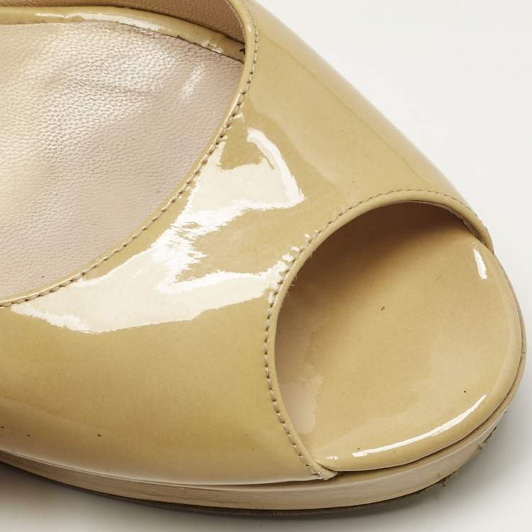 Pre Owned Jimmy Choo Beige Patent Leather Crown Peep Toe  Platform Pumps Size 40.5