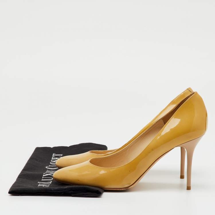 Pre Owned Jimmy Choo Beige Patent Leather Gilbert Pumps Size 39