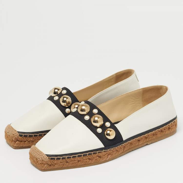 Pre Owned Jimmy Choo White/Black Canvas and Leather Studded Embellished Espadrille Flats Size 37