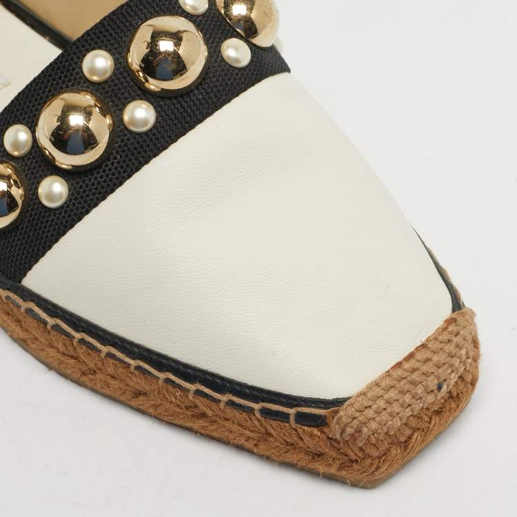 Pre Owned Jimmy Choo White/Black Canvas and Leather Studded Embellished Espadrille Flats Size 37