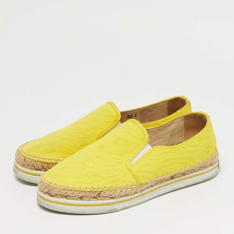 Pre Owned Jimmy Choo Dawn Size 35.5 Yellow Canvas Espadrille Slip On Sneakers