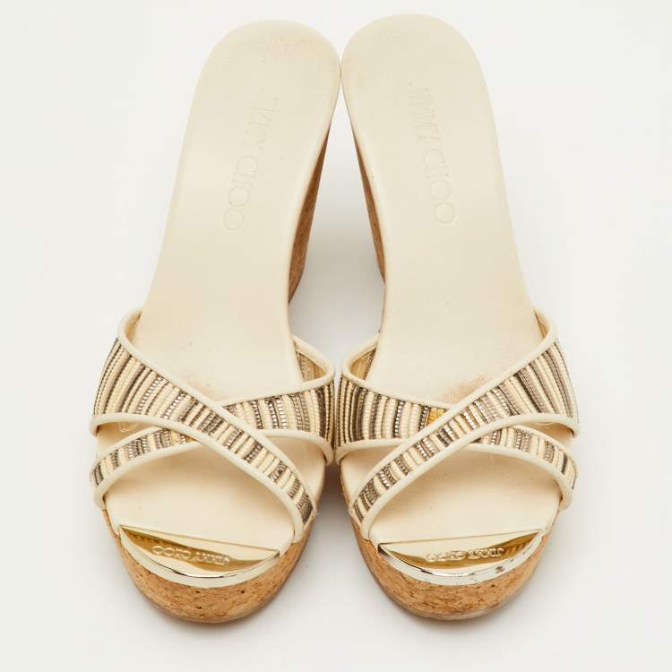 مملوكة مسبقًا Jimmy Choo Pandora Size 35.5 Off White Mesh and Leather Cork Wedge Sandals