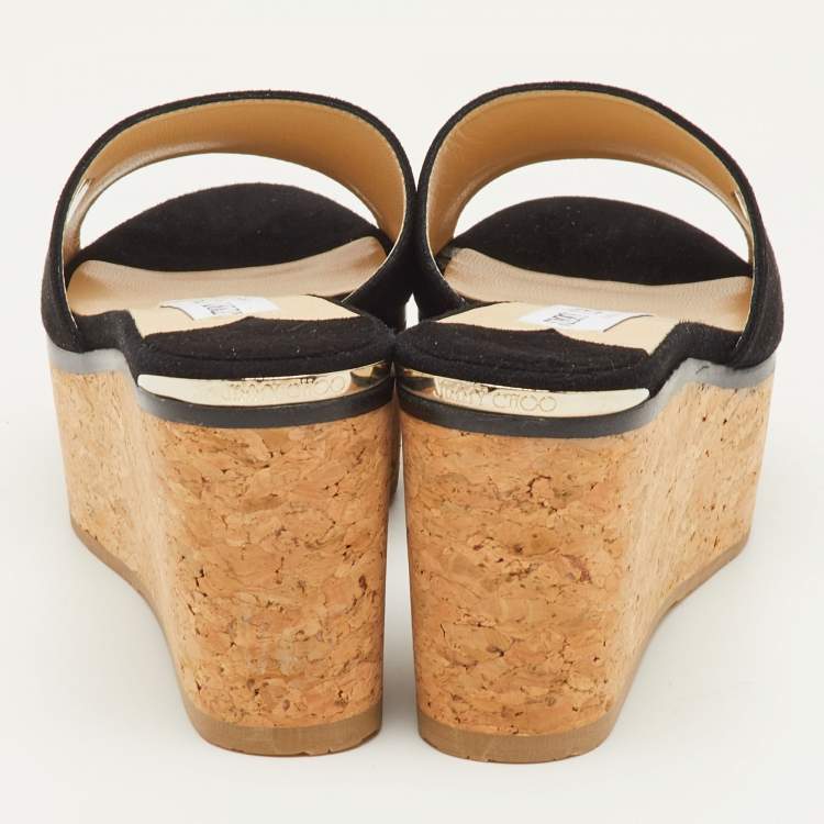 مملوكة مسبقًا Jimmy Choo DeeDee Size 35.5 Black Suede Cork Platform Wedge Slide Sandals